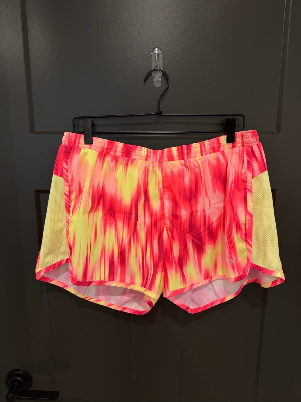 Old Navy Active Neon Pink Yellow Running Shorts | XL